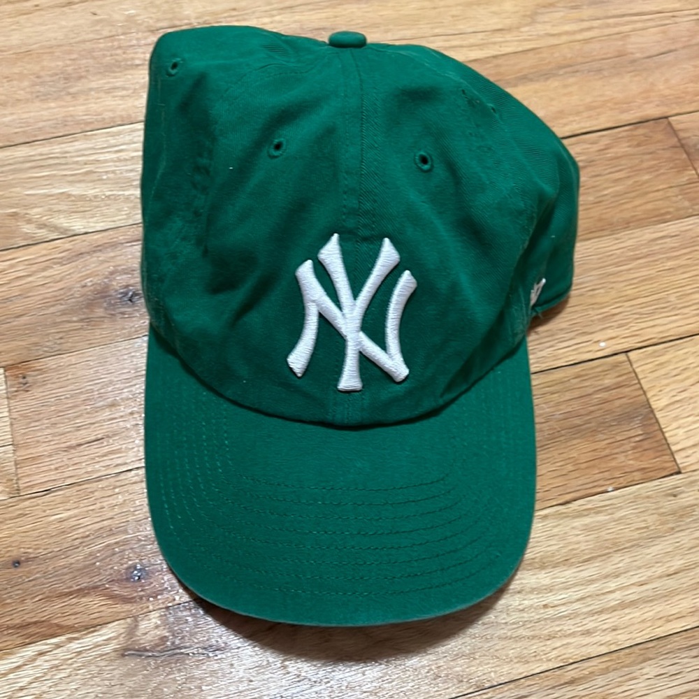 YANKEES CAP